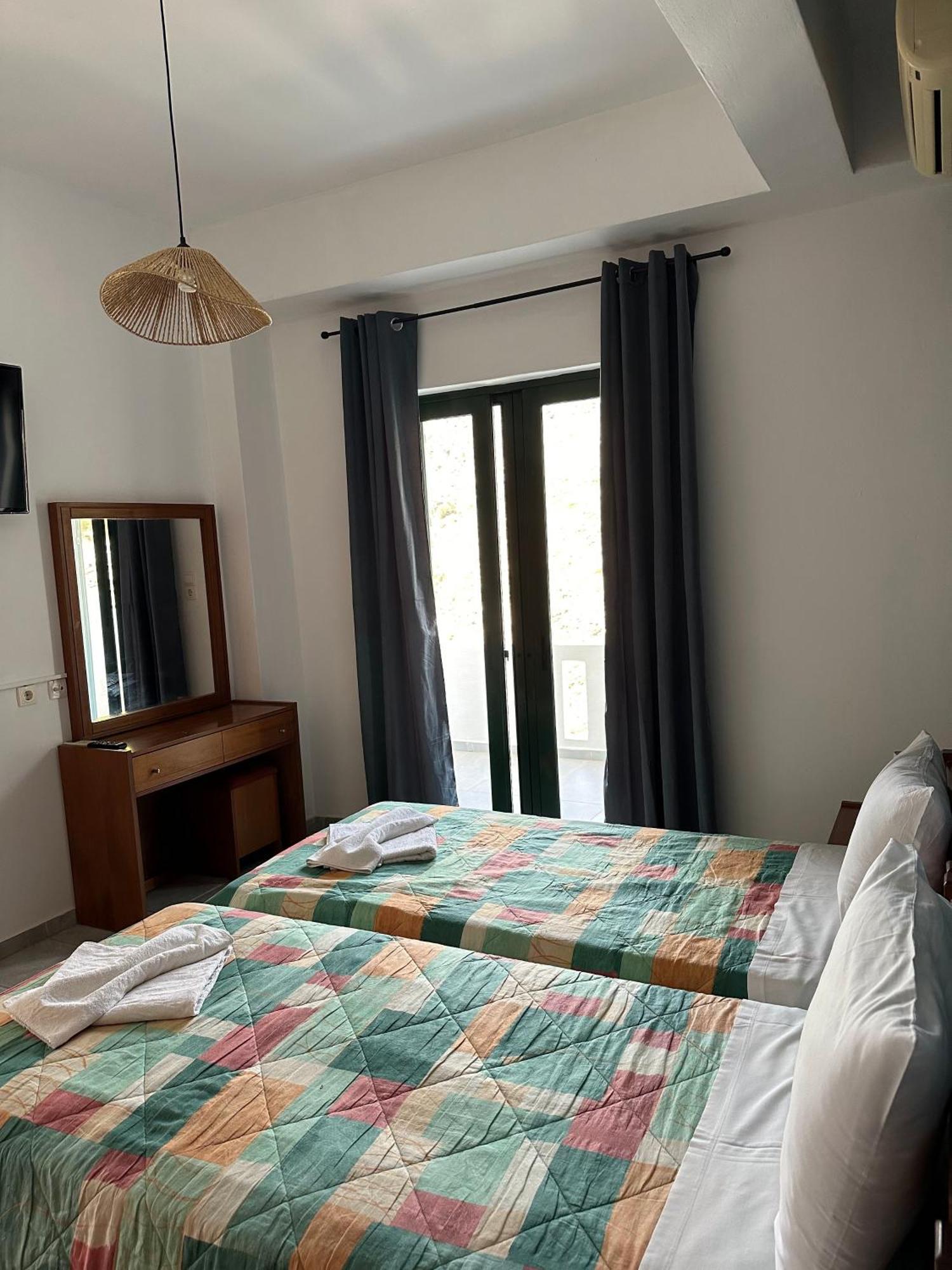 Апартаменты 4Seasons Sfakia Хора-Сфакион Экстерьер фото