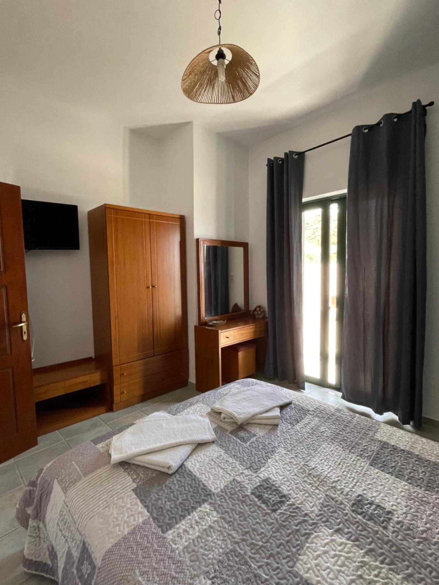 Апартаменты 4Seasons Sfakia Хора-Сфакион Экстерьер фото